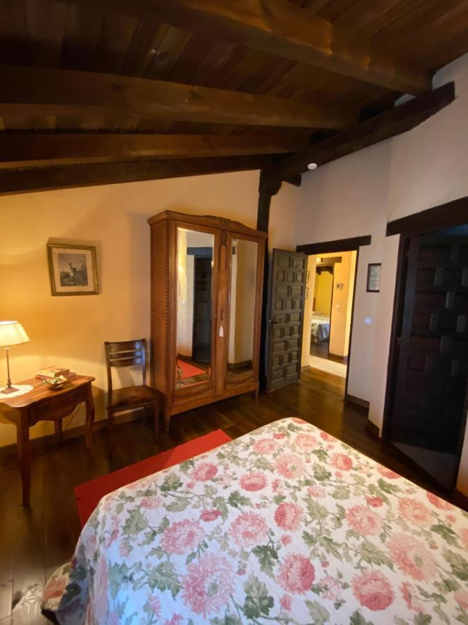 Casa Rural Dos Reales San Cristobal de Boedo Eksteriør bilde