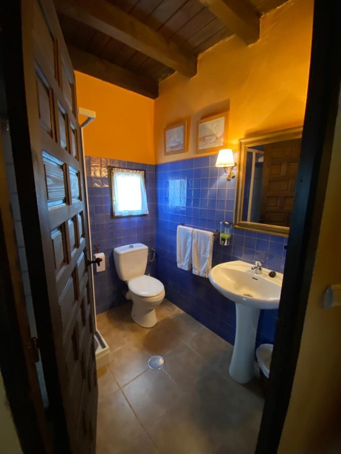 Casa Rural Dos Reales San Cristobal de Boedo Eksteriør bilde