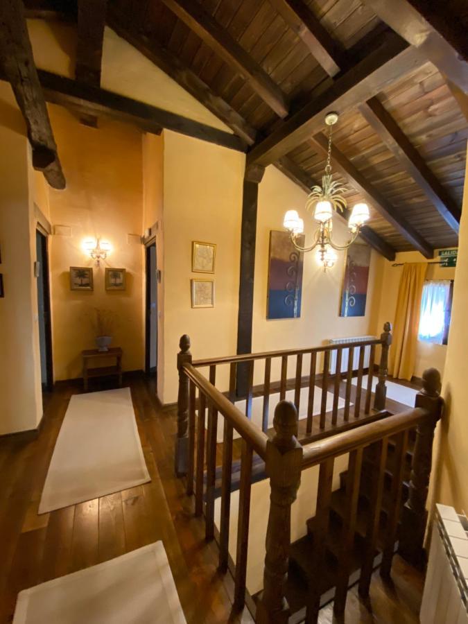 Casa Rural Dos Reales San Cristobal de Boedo Eksteriør bilde